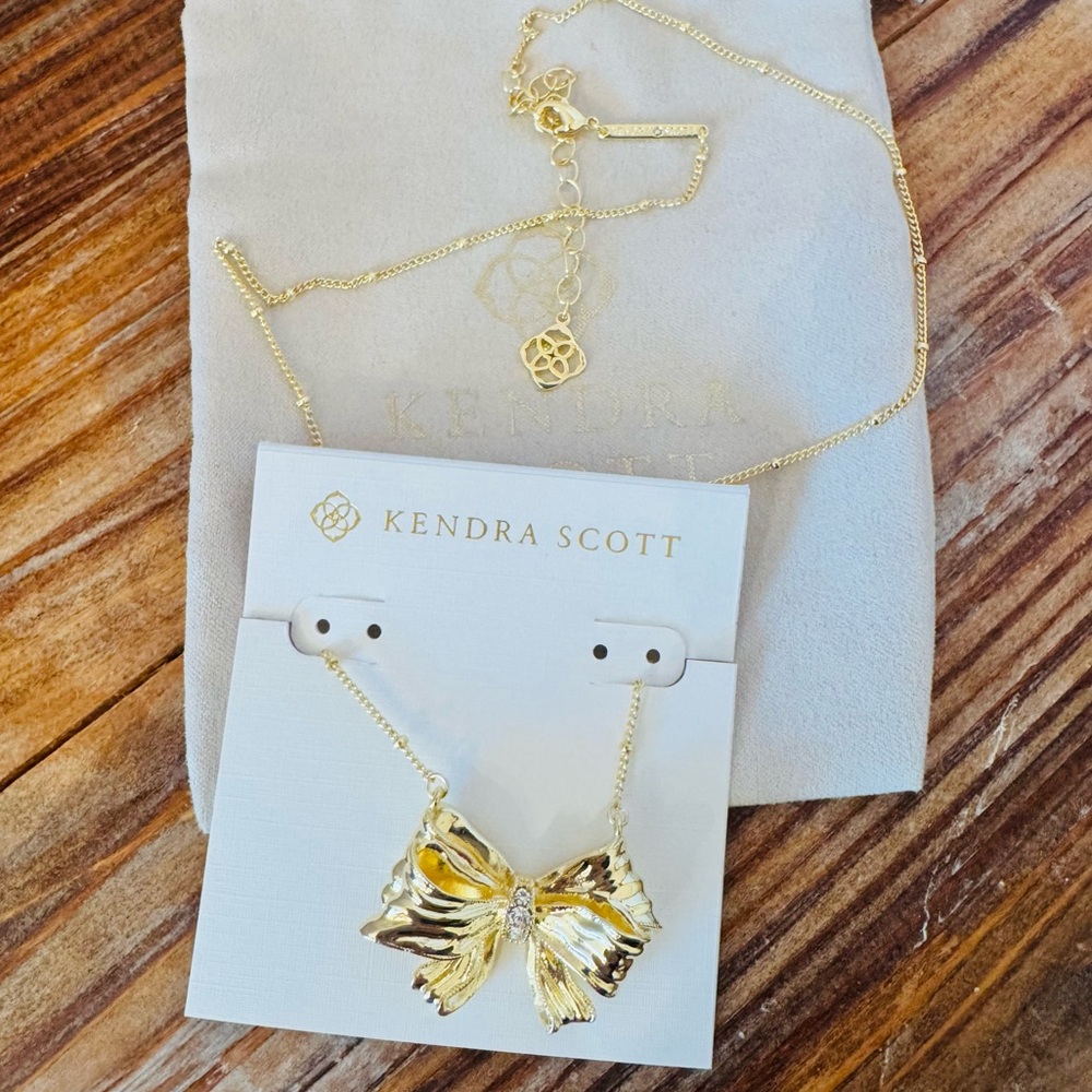 Kendra Scott Gold Big Bow Necklace New